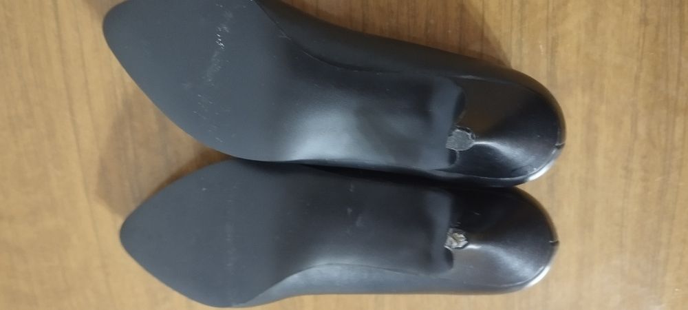 Отдам туфли 35 р