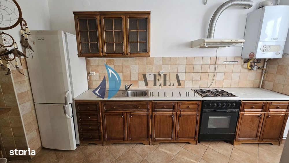 Apartament 3 camere, Cornisa, AC