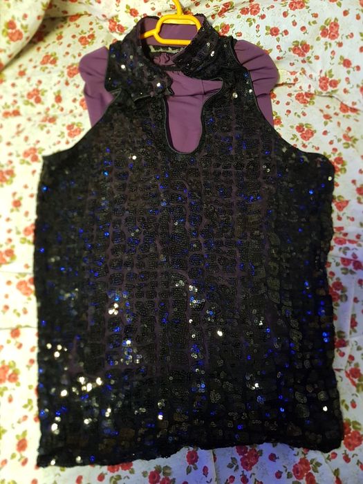 De vànzare 2 rochi de petrecei s-au Tec.