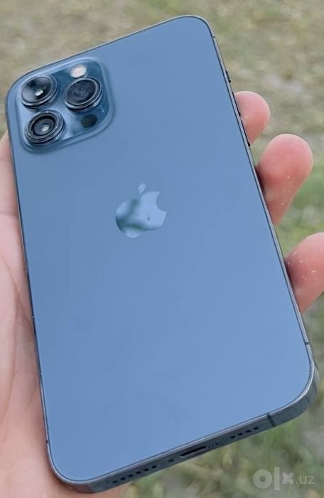 Iphone 12 pro max srocno pul zarur
