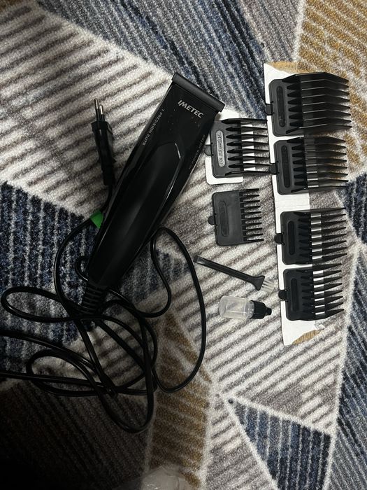 Продам машинку для стрижки волос