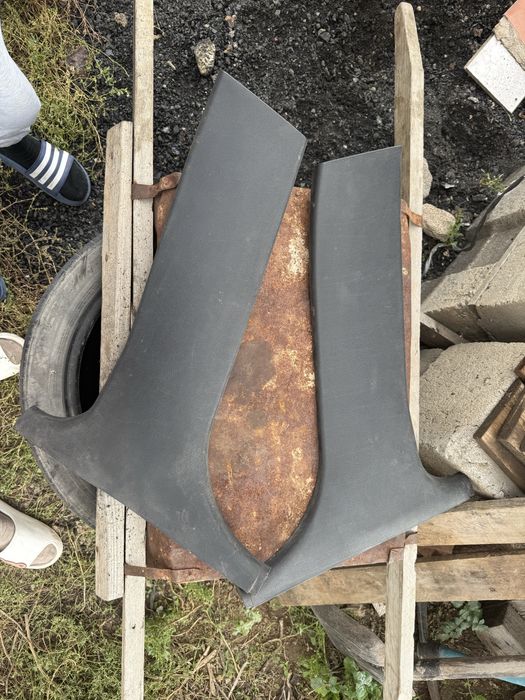 Зеркала и др запчасти на БМВ