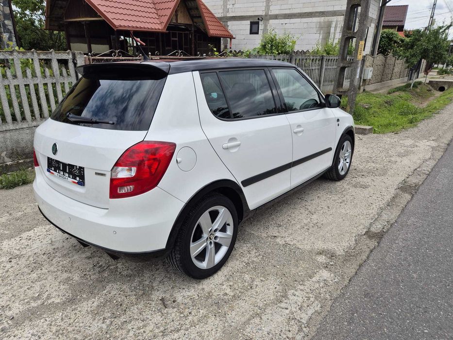 Vând Skoda Fabia 2013 --EURO 5-- Model Monte-Carlo Stare IMPECABILĂ