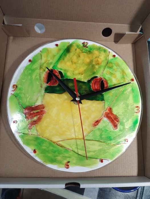 Ръчно изработени стенни часовници