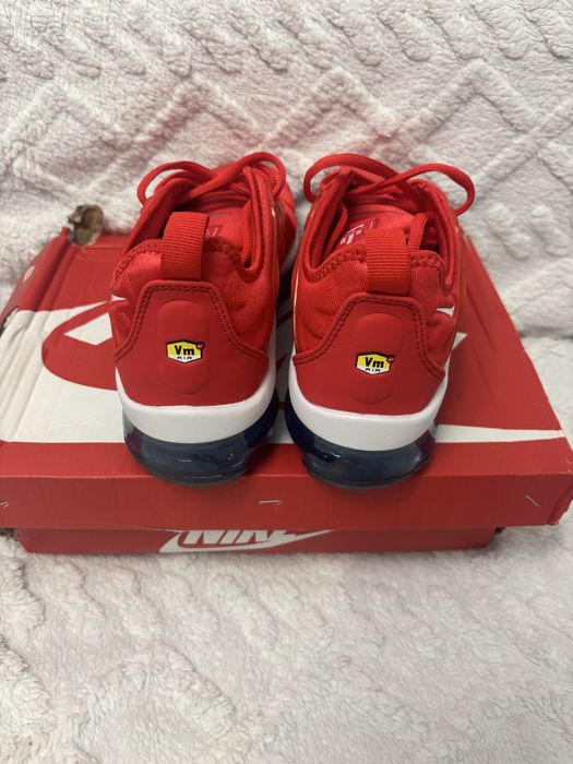 nike vapormax red size 41