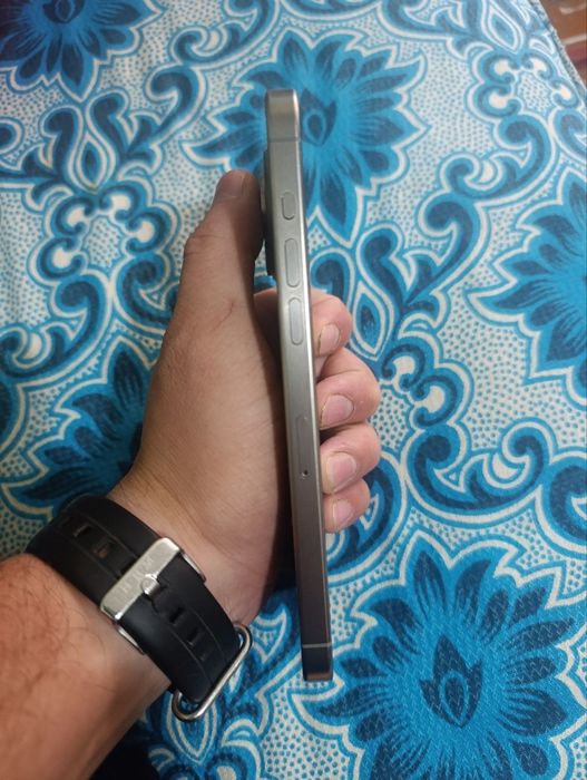 Iphone 15pro max 82yom