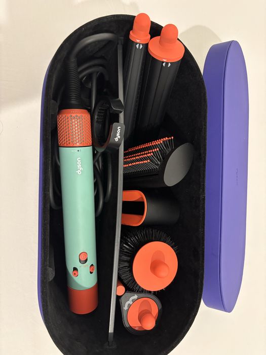 Uscator si styler  de par 5 în 1 set complet