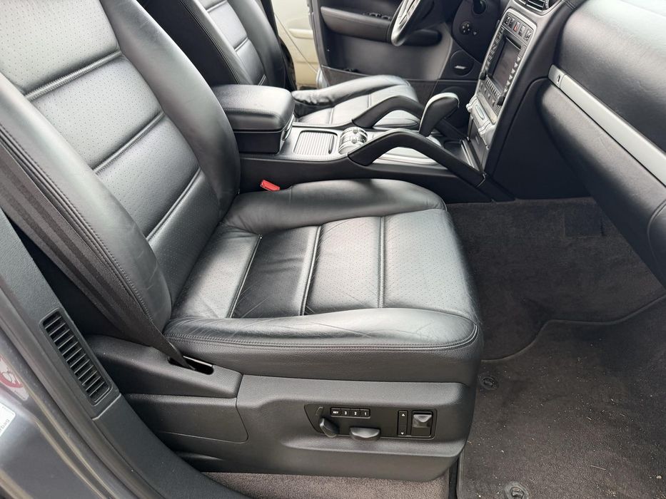 Porsche Cayenne 4500 turbo