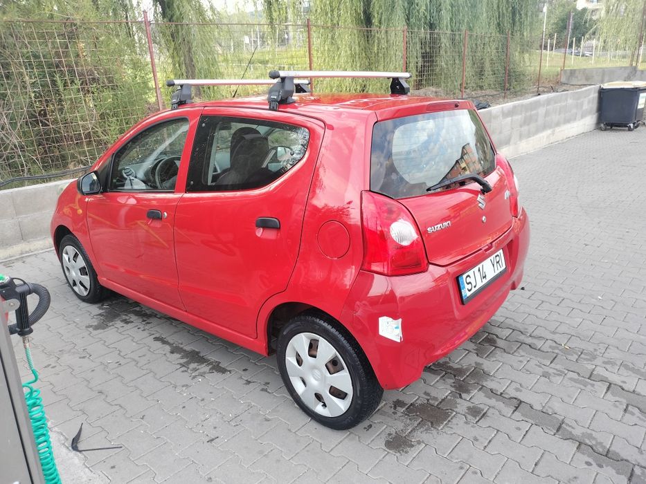 Vând Suzuki Alto an 2009 benzina motor 1000 cc