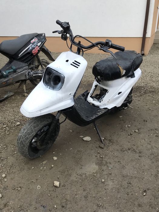 Scuter yamaha booster 50