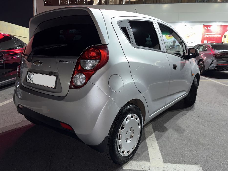 Chevrolet spark 2 позиция