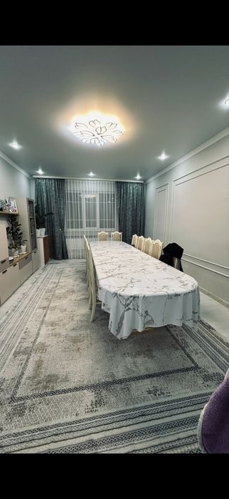 Продам стол стулья 12 шт