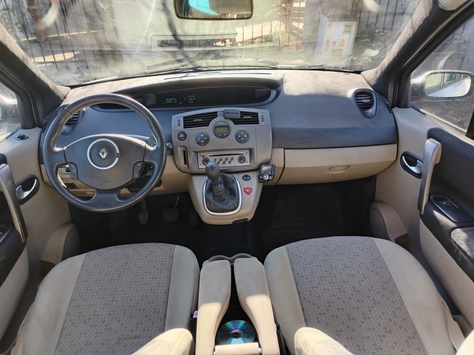 Vand Renault Scenic 2 Facelift 1.5 dci