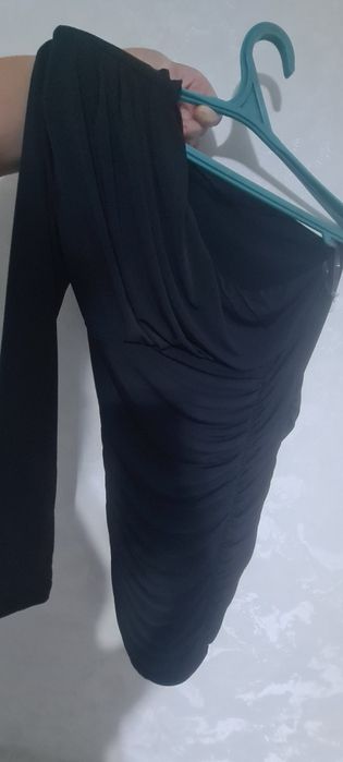 Платье продам отличное