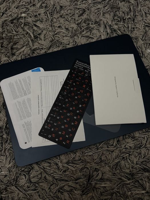 Продаю MacBook Air 13.6