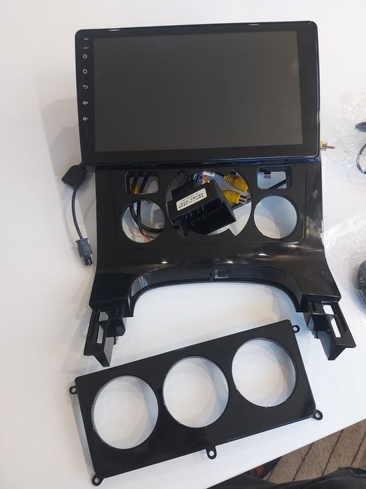 Мултимедия андроид за пежо 3008 4гб рам 64гб ром 8 ядрен