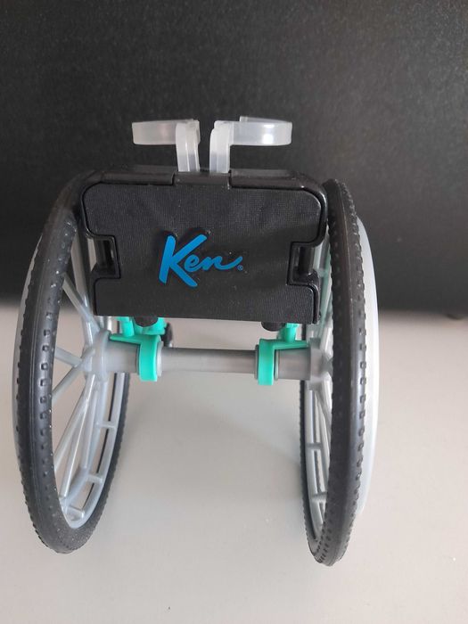 Барби кукли и други