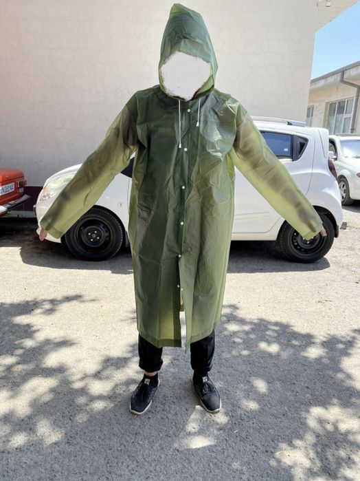 Дождевик плащ. Ёмґирдан химоя плашлари