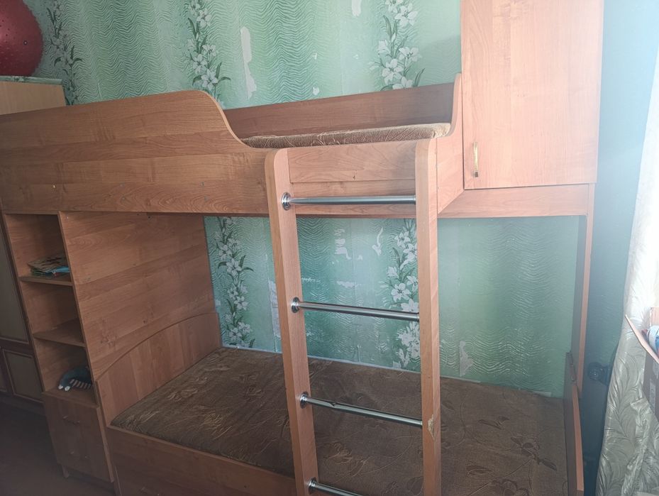 Продам детскую подростковую кровать