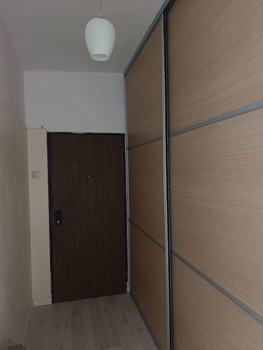 Тристаен апартамент под наем сухата река обзаведен