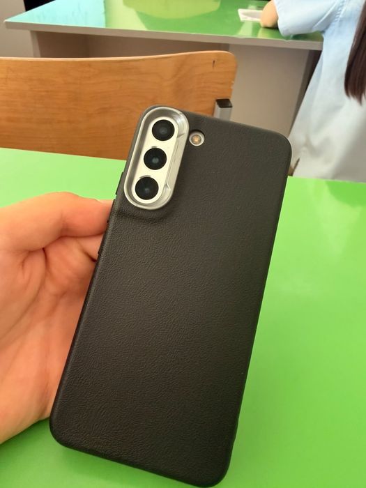 Samsung S22 256гб