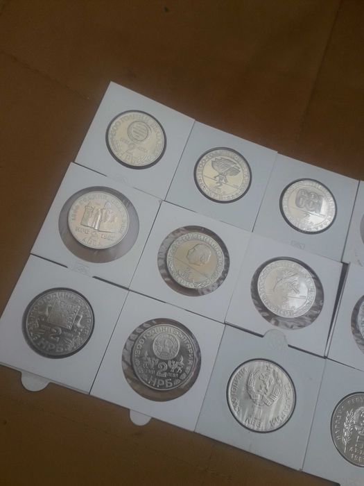 пълният лот от 15 броя никелови монети посветени на "1300г. България"