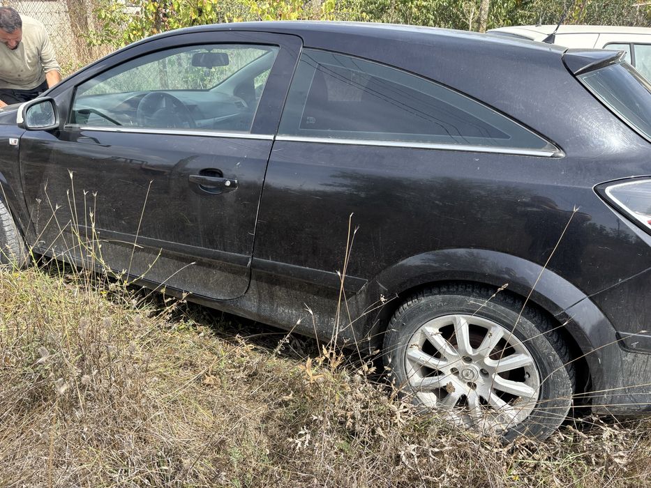 Opel Astra H купе 1.6 на части