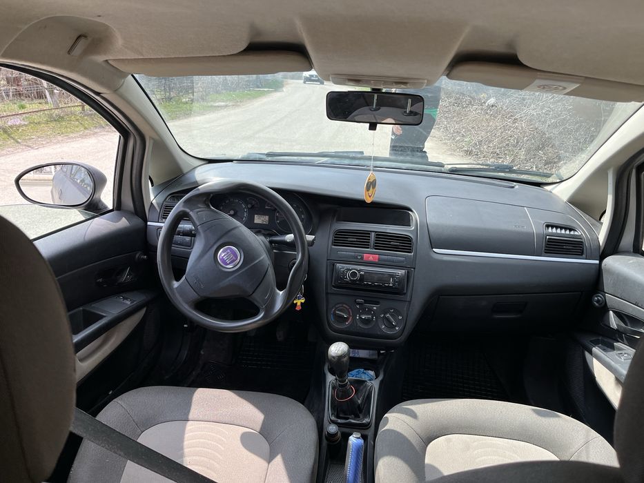 Se vinde fiat Lineia