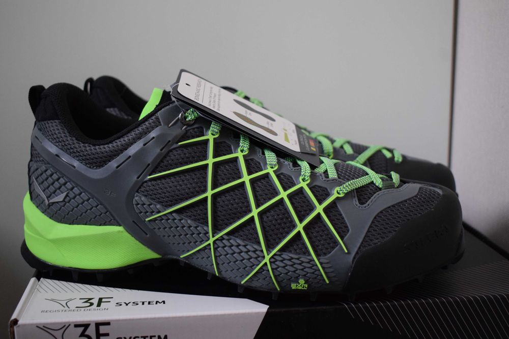 Salewa Мъжки трекинг обувки 42/42,5 номер 199 лв