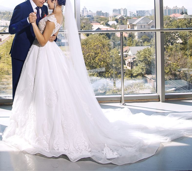 Свадебное платье “kale” от ivory