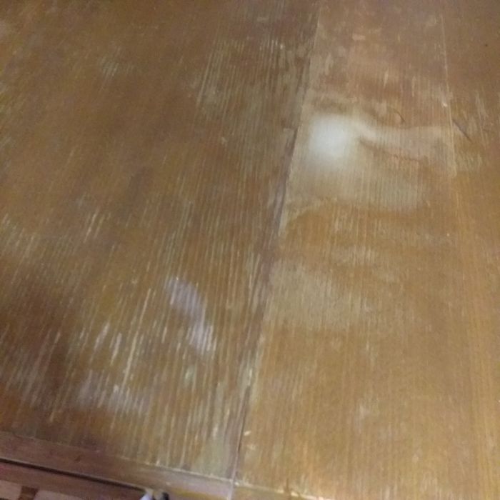 Masă extensibilă de 8-12 persoane