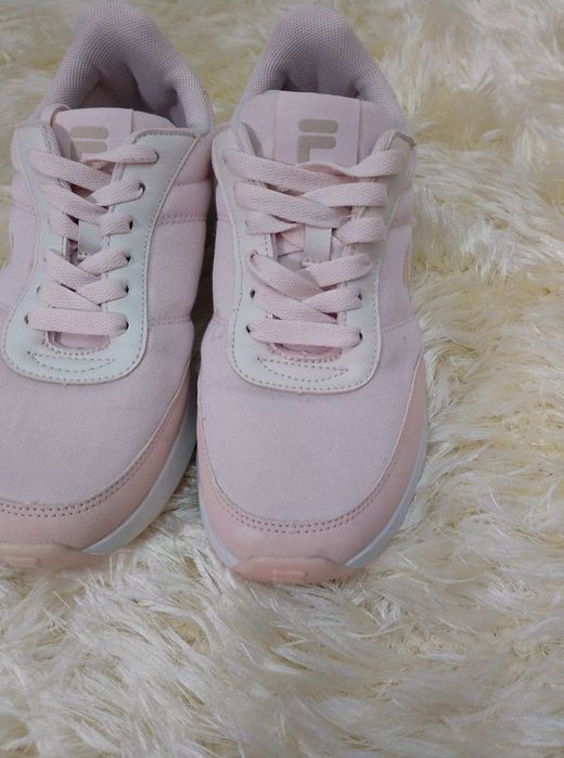 Adidasi Fila marimea 36