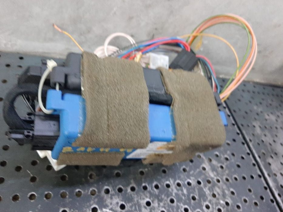 module confort  bluetooth  toyota rav-4 3 2008 pz409-00291-02  pz409-00292-b1