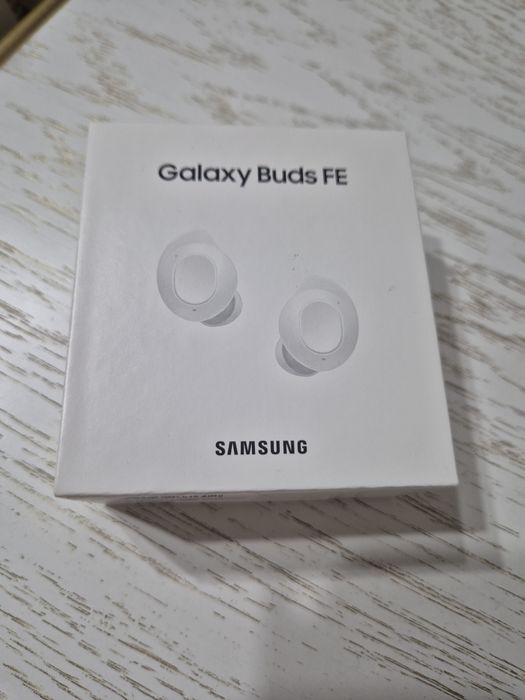 Samsung galaxy buds fe белый