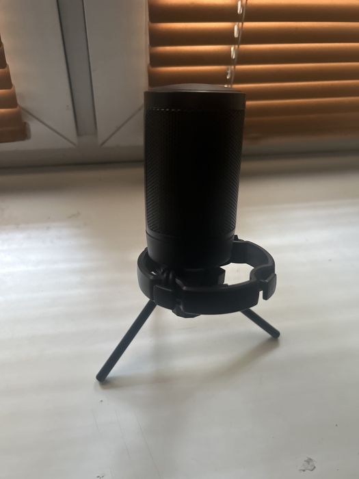 Микрофон Fifine a6v