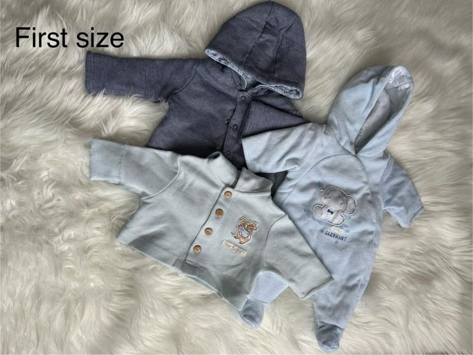 Спален чувал и дрехи