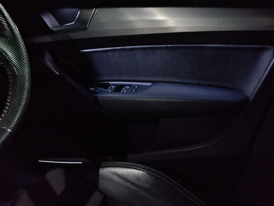 Dezmembrez Audi Q5 FY 2018 automat Quatro s-line 2.0 diesel 190 cp
