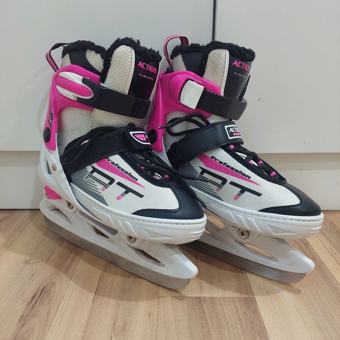 Продам коньки на девочку