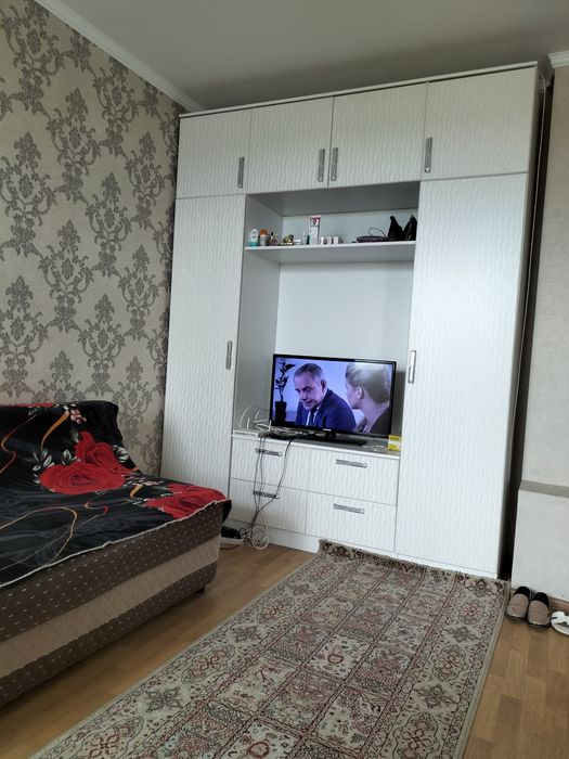 Сдам на подселение  1-комн квартиру  девушке, чистоплотным, без вредн