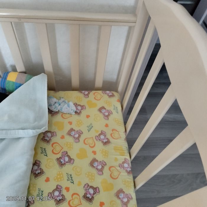 Продается детская кроватка