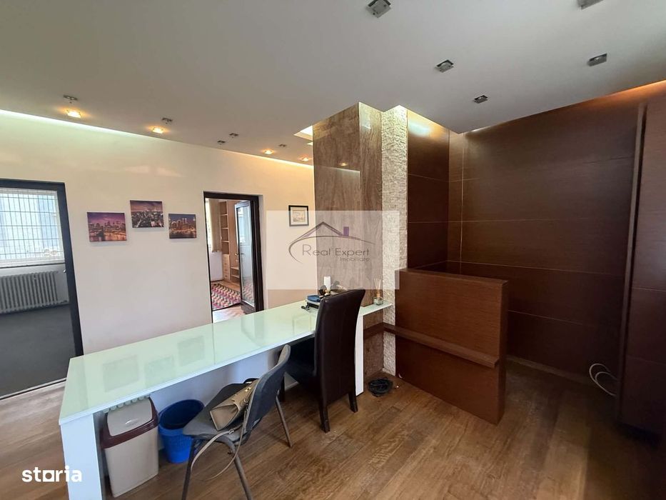 Apartament 4 camere-Piata Cipariu pentru birou sau locuit