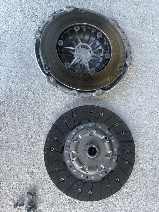 Disc +Placa de presiune Opel Corsa D 1,7 D  6+1 trepte
