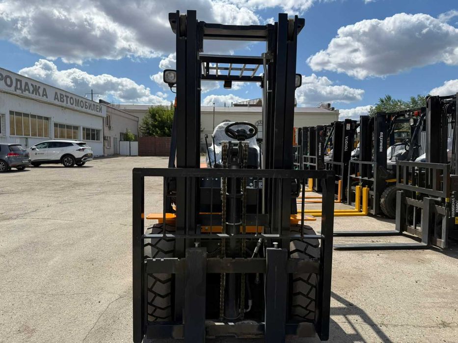 Вилочный погрузчик НС