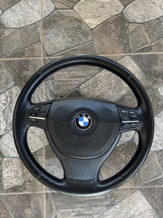 Vand volan bmw f10