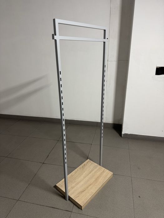 Вешалка для одежды
