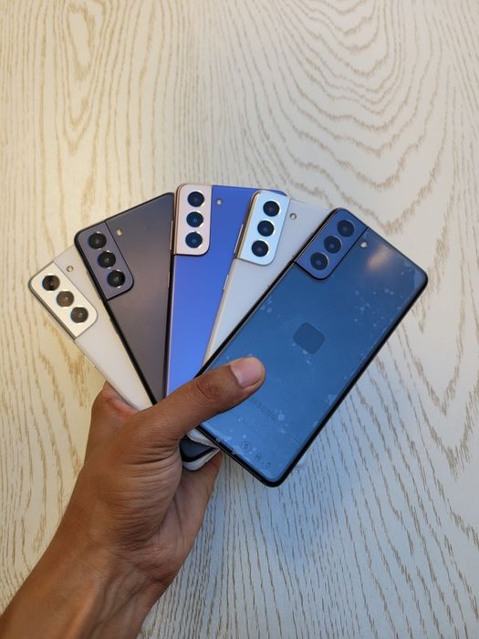 Samsung Galaxy S21 5G. Hotira 8/256 GB. Imeka afitsalniy o'tkan 100%