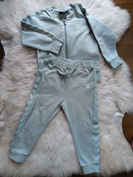 Детски спортен комплект Hummel 92 размер