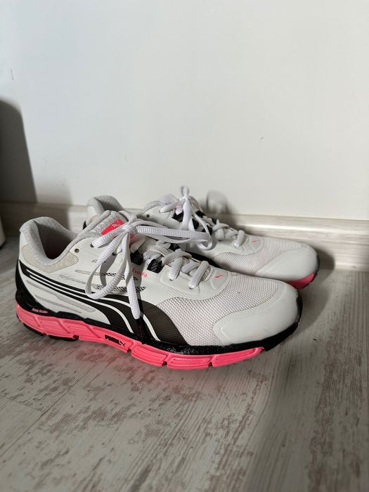 Спортни обувки/ Маратонки Puma