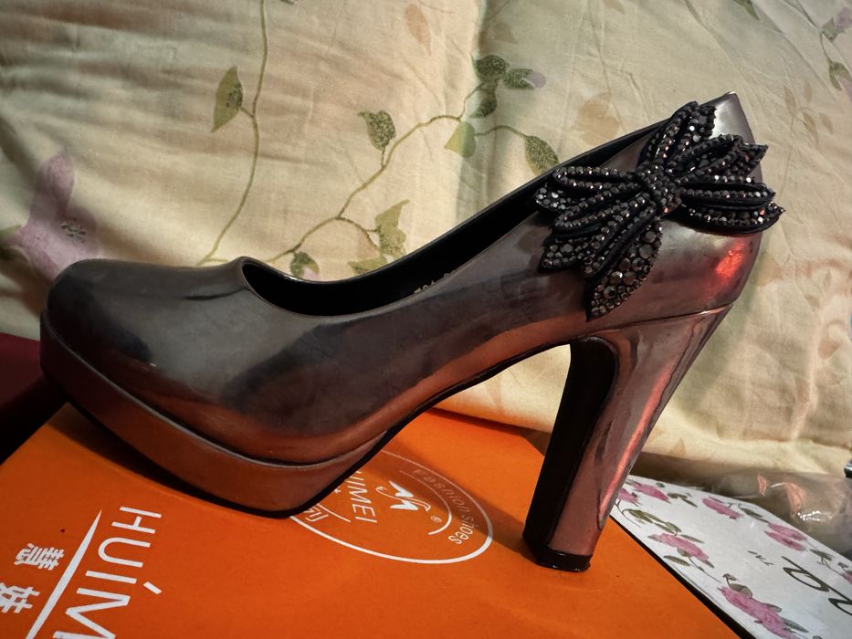 Платформали туфлилар