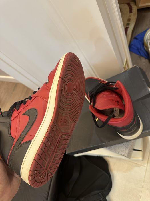 Кроссовки Air Jordan 1 Mid 9.5us